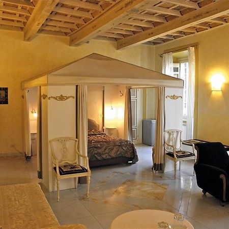 Residenza Al Corso Suites Rom Værelse billede