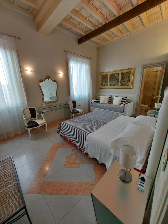 Residenza Al Corso Suites Rom Eksteriør billede