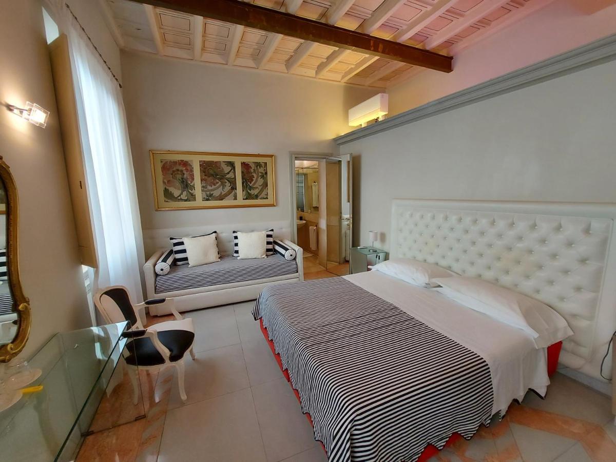 Residenza Al Corso Suites Rom Eksteriør billede