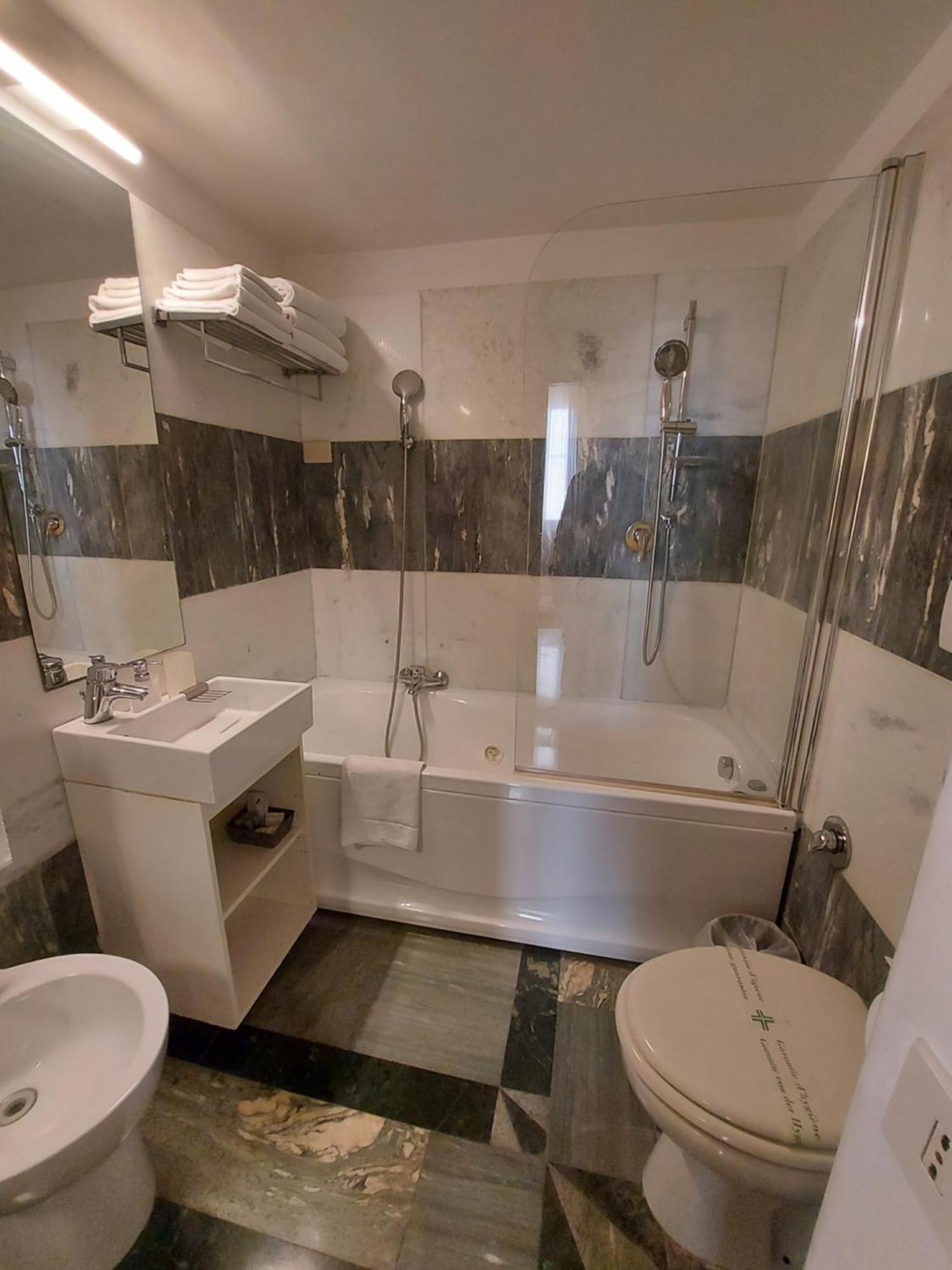 Residenza Al Corso Suites Rom Eksteriør billede